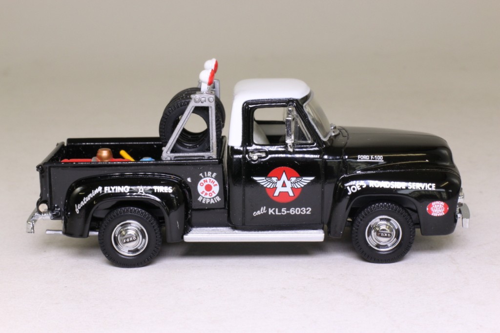 Matchbox Collectibles YRS02; 1953 Ford F-100 Pickup; Flying A Tyre Service